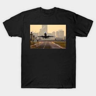 Planes at London City Airport T-Shirt